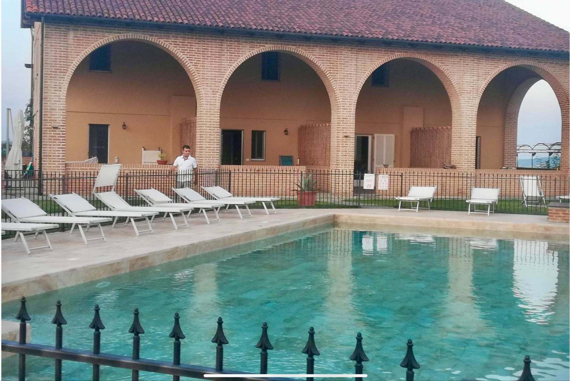 Tormalina Rosa Presso La Bordona Villa Vignale Exterior foto